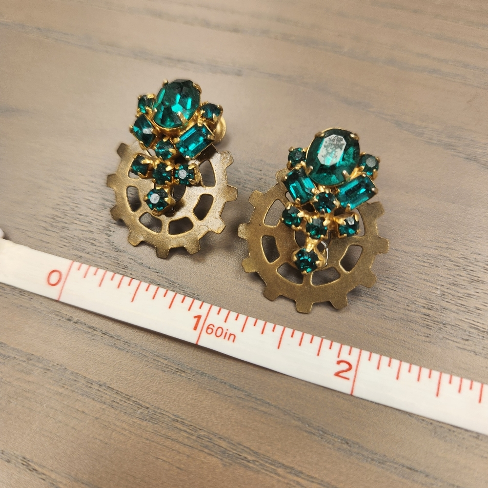 Steampunk green and gold earrings